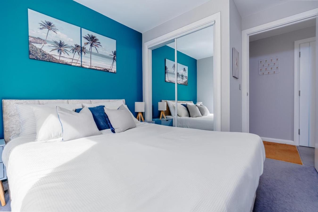 Iconic Garden Apt, Steps From City Centre & Cafes 브리스틀 외부 사진